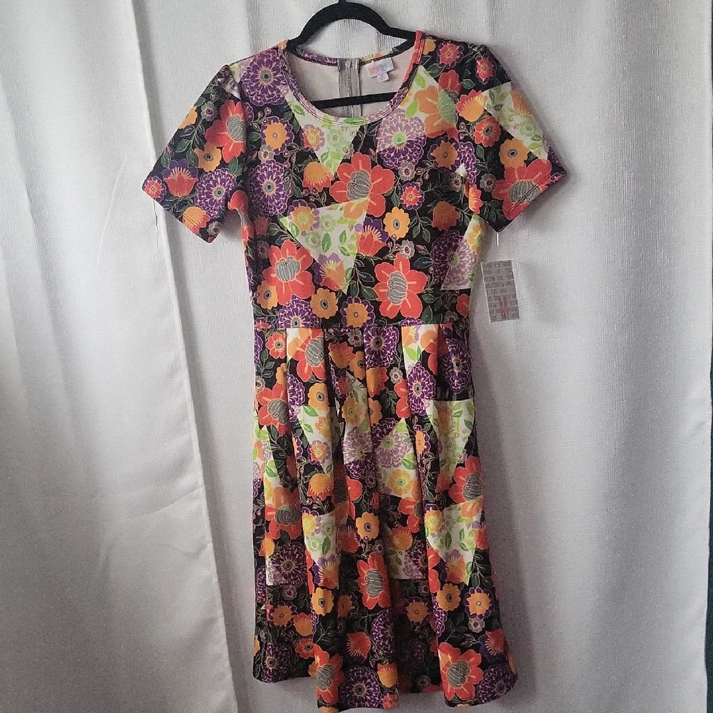 Lularoe AMELIA💥 UNICORN DRESS - Picture 1 of 4